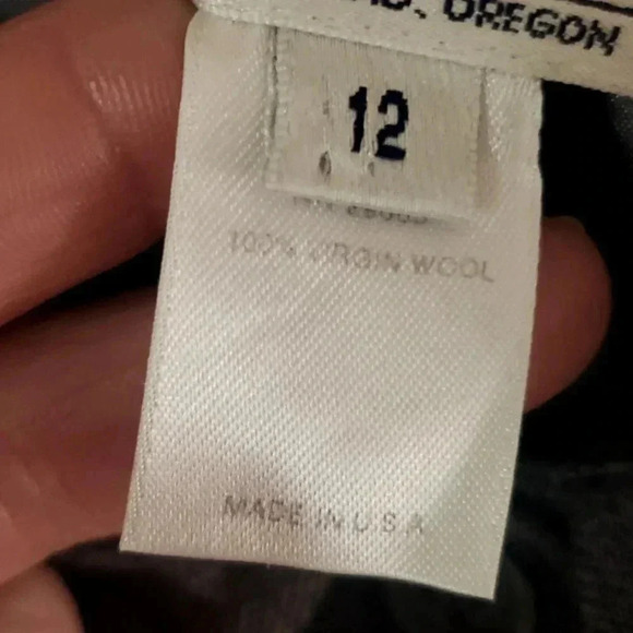 Vintage Pendleton 100% Virgin Wool Gray Crop Blazer Jacket size 12 - Picture 3 of 6